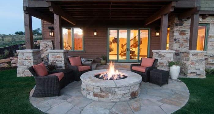 Best Outdoor Fire Pit Ideas to Have the Ultimate Backyard getaway!